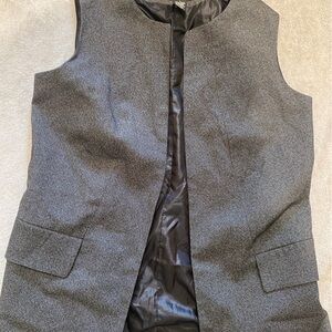 Focus 2000 Charcoal and Black Vest